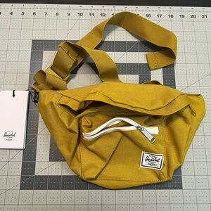 NWT Herschel Supply Co Burnt Yellow Fanny Pack
